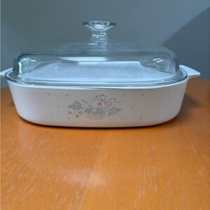 Vintage Corningware server with lid